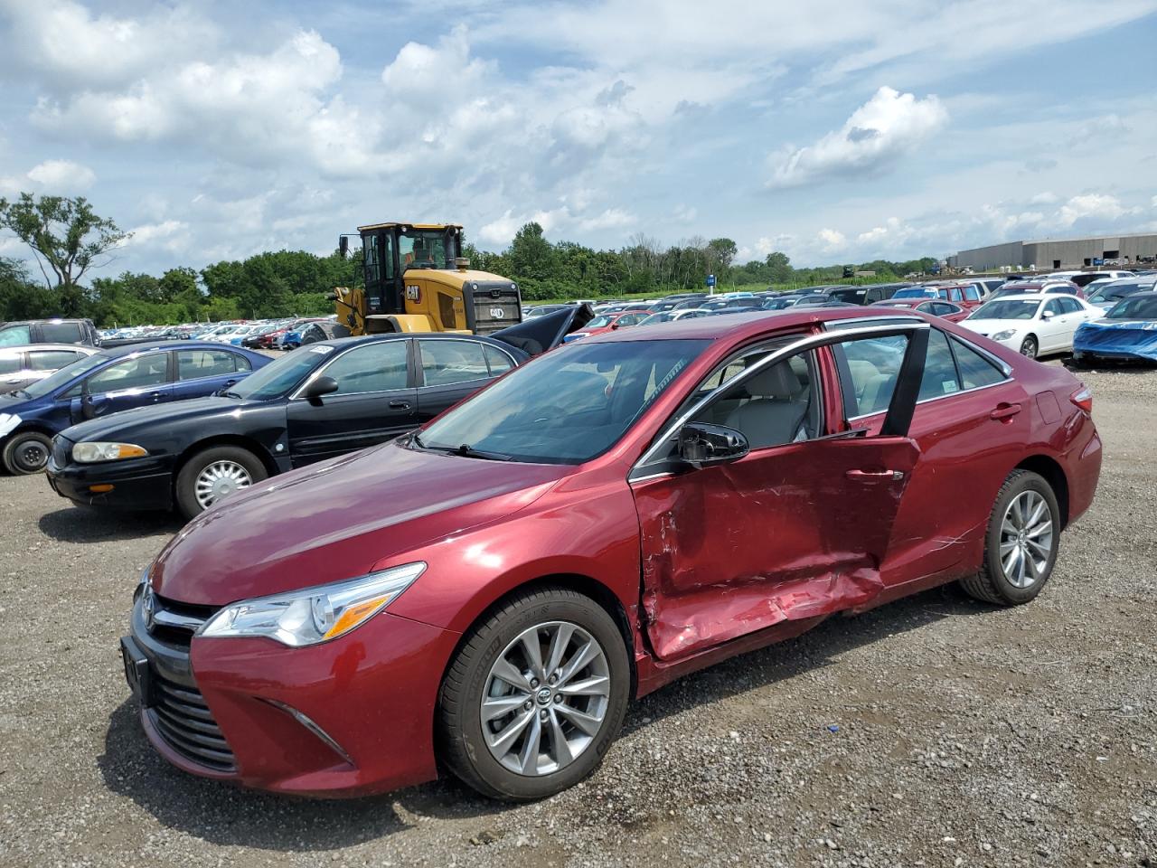 2015 Toyota Camry le