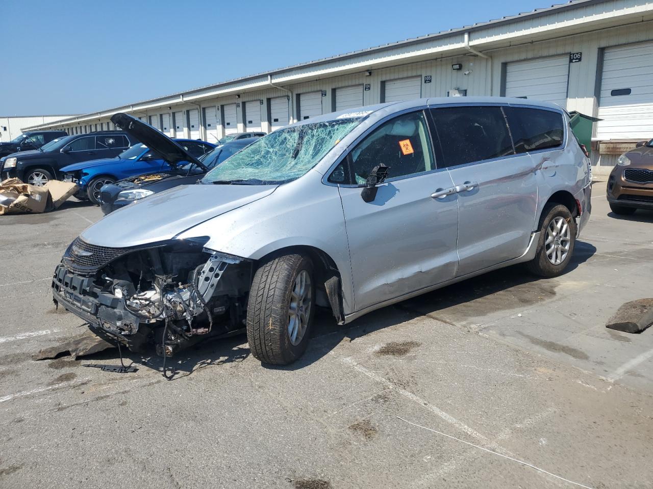 2022 Chrysler Voyager
