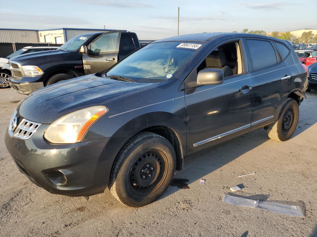 2013 Nissan Rogue s S