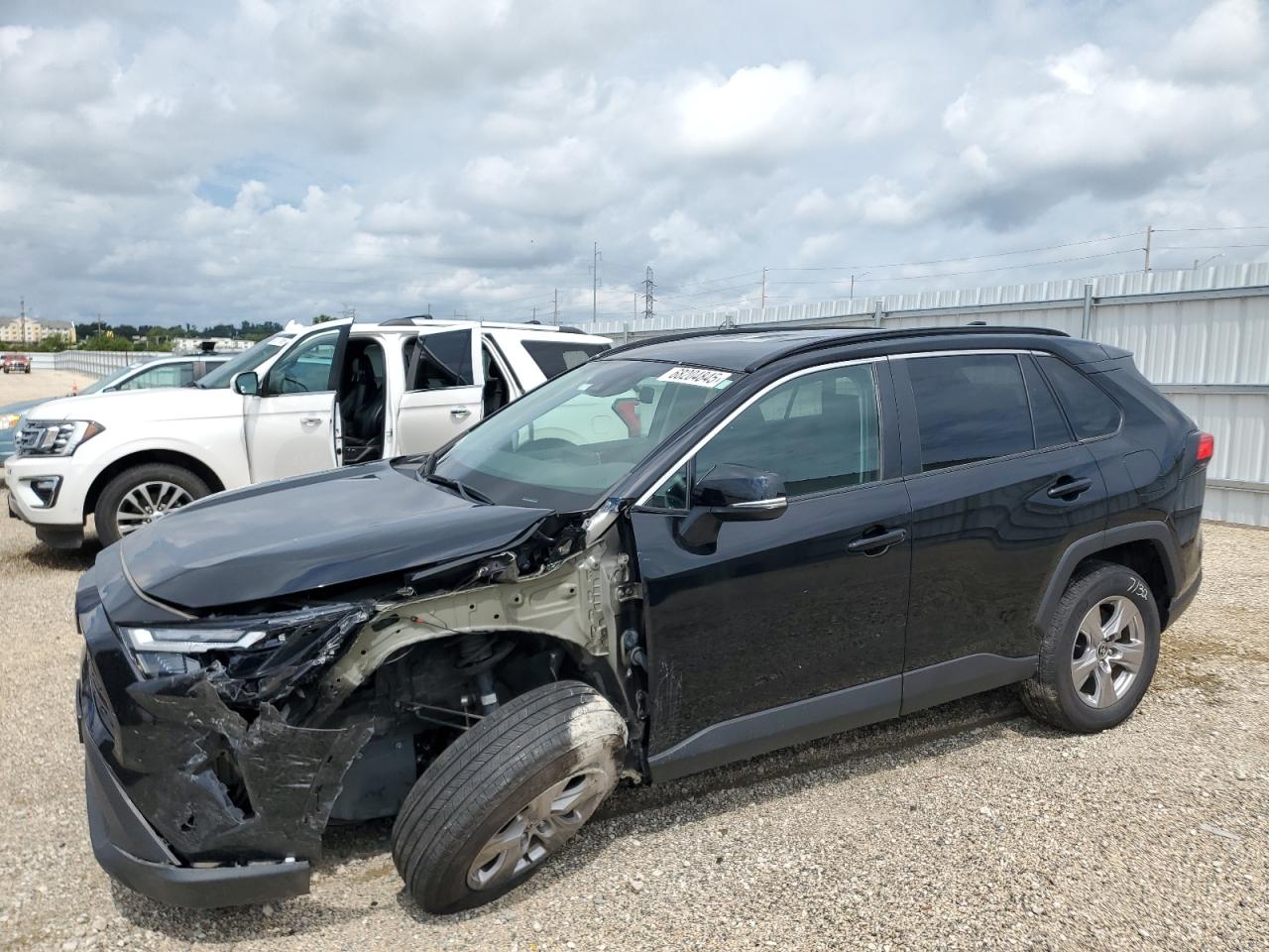 2023 Toyota Rav4 xle XLE