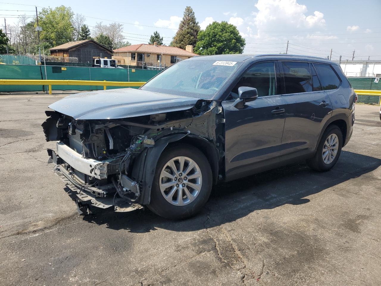 2025 Toyota Grand highlander le