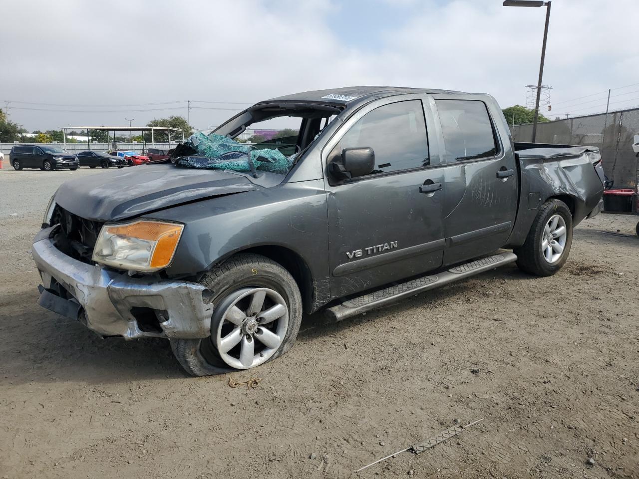 2012 Nissan Titan s S
