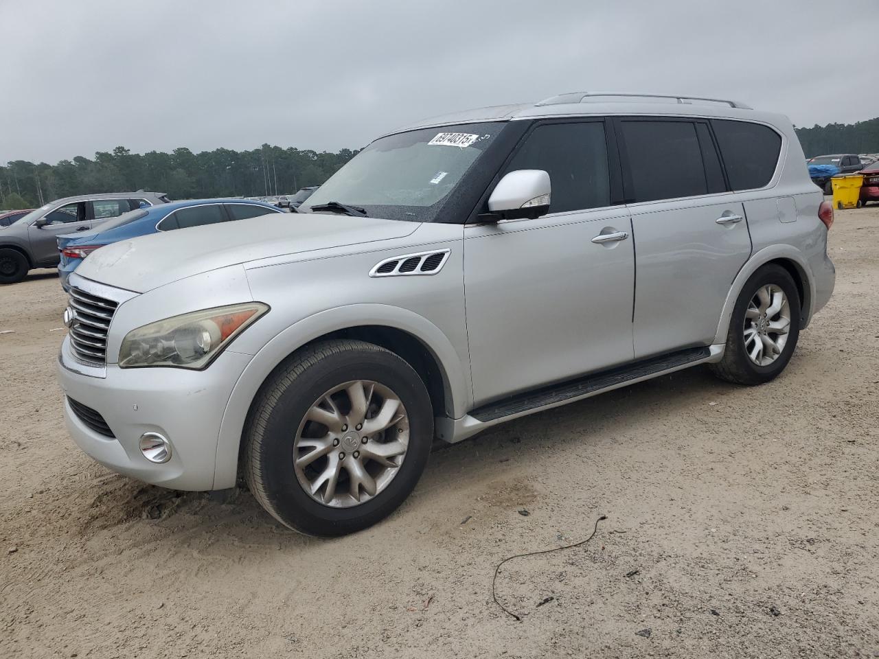 2011 Infiniti Qx56
