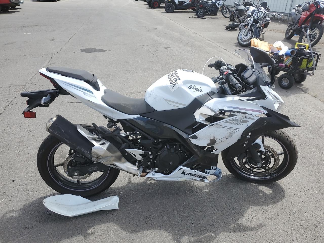 2023 Kawasaki Ex400
