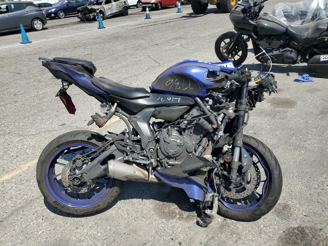 2022 Yamaha Yzfr7