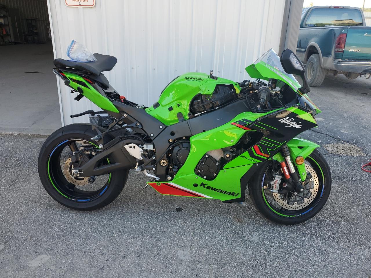 2024 Kawasaki Zx1002 l