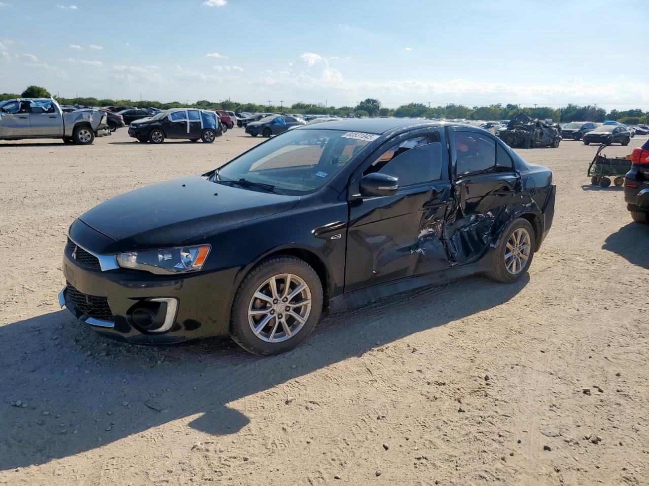 2016 Mitsubishi Lancer ls ES