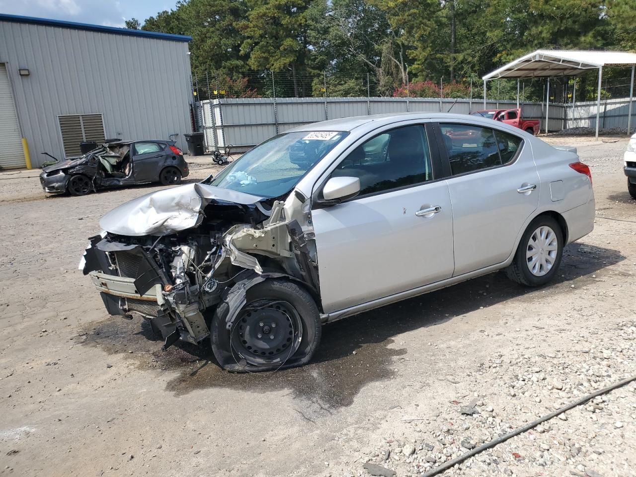 2019 Nissan Versa s S