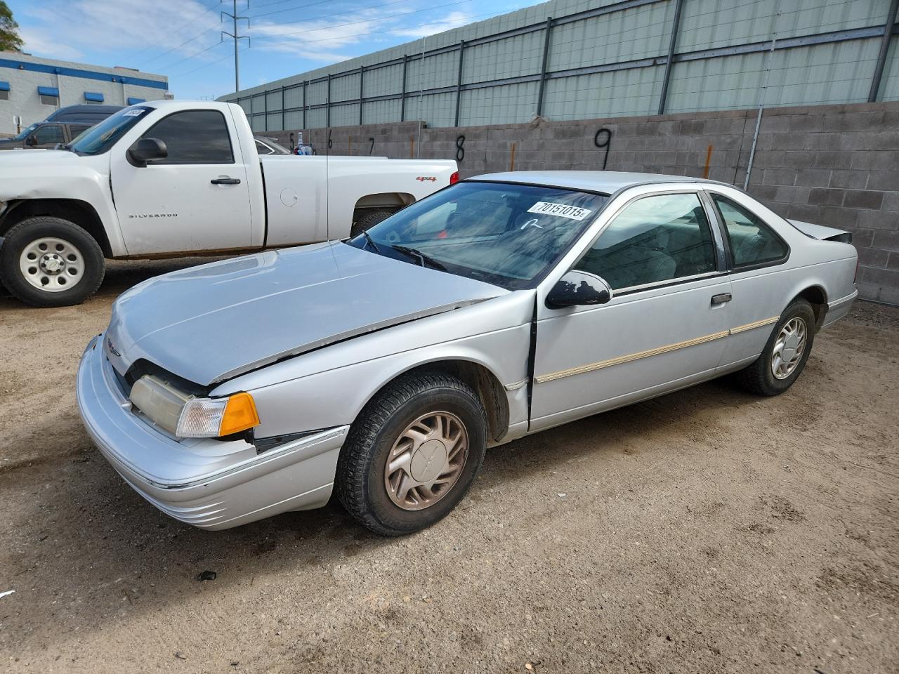 1992 Ford Thunderbird