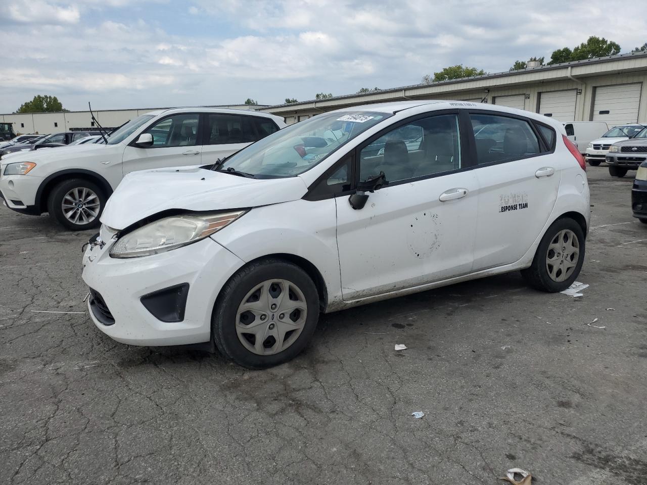 2013 Ford Fiesta s S