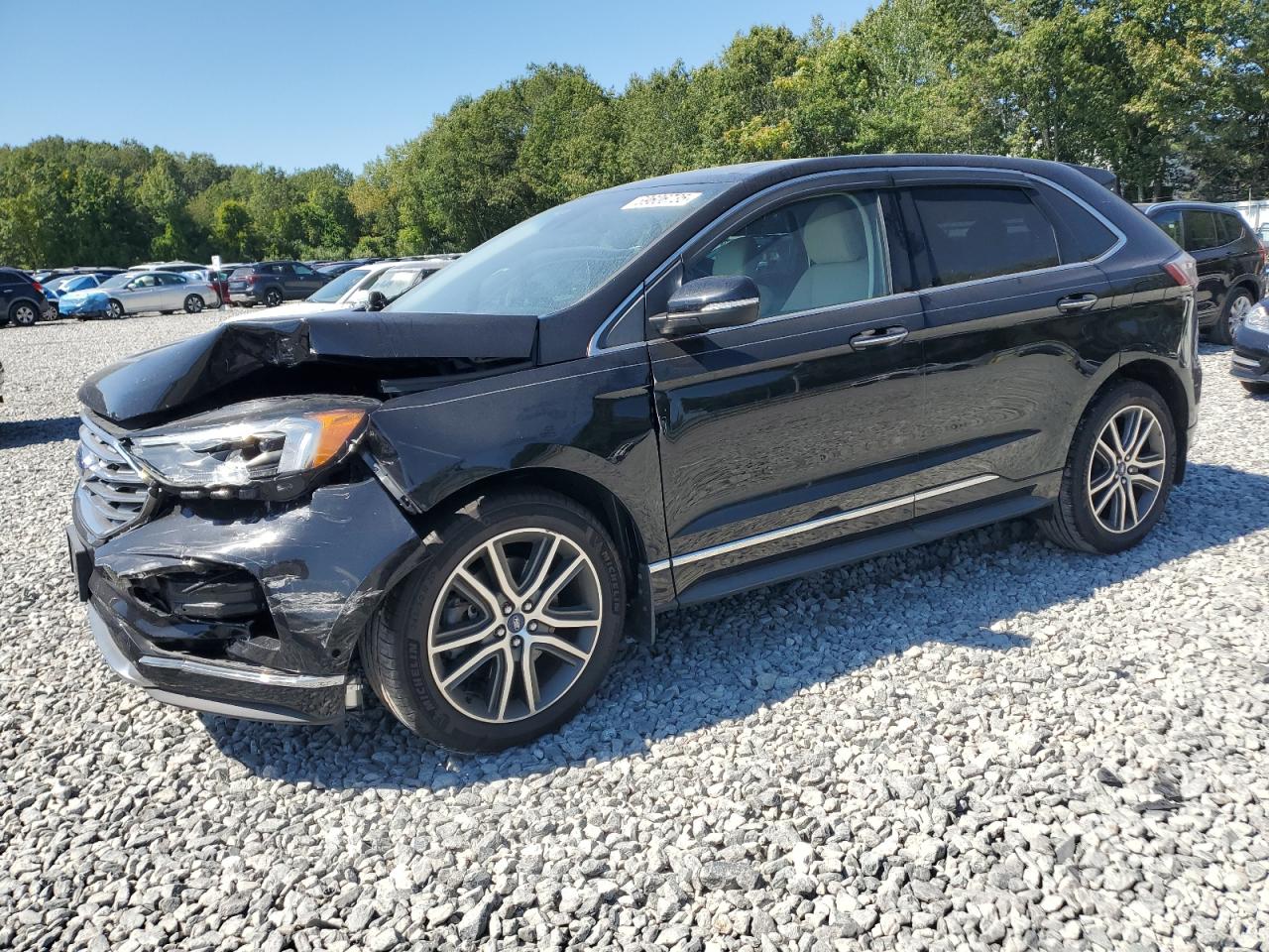2019 Ford Edge titan TITANIUM