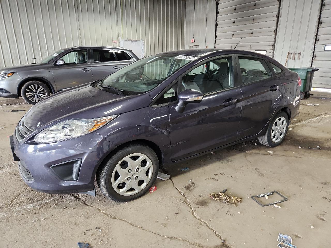 2013 Ford Fiesta se SE