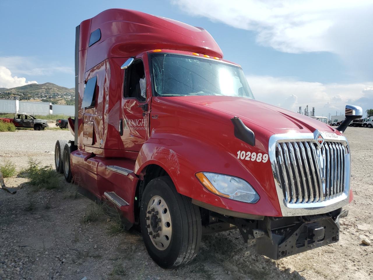 2022 International Lt625
