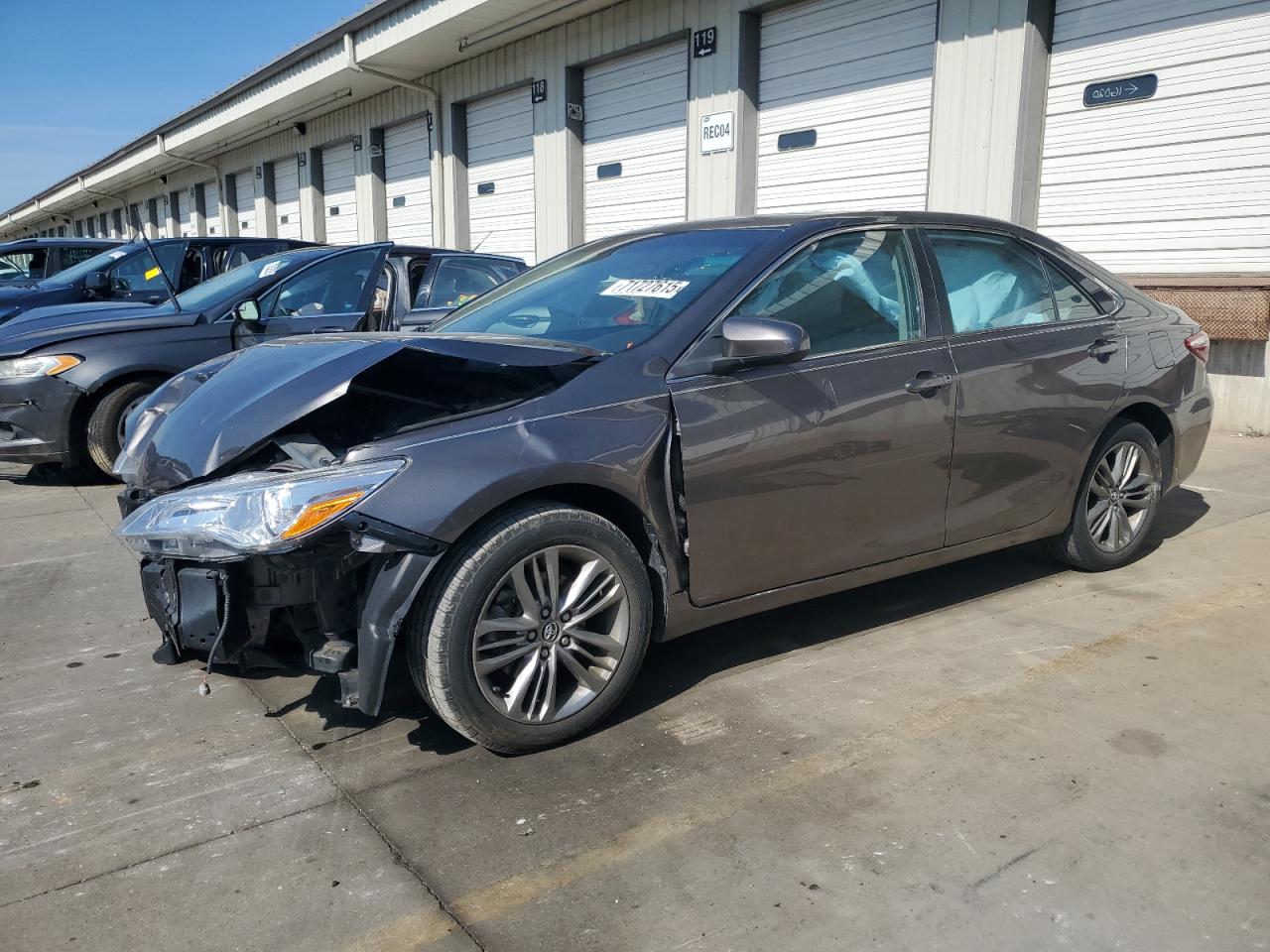 2015 Toyota Camry le LE