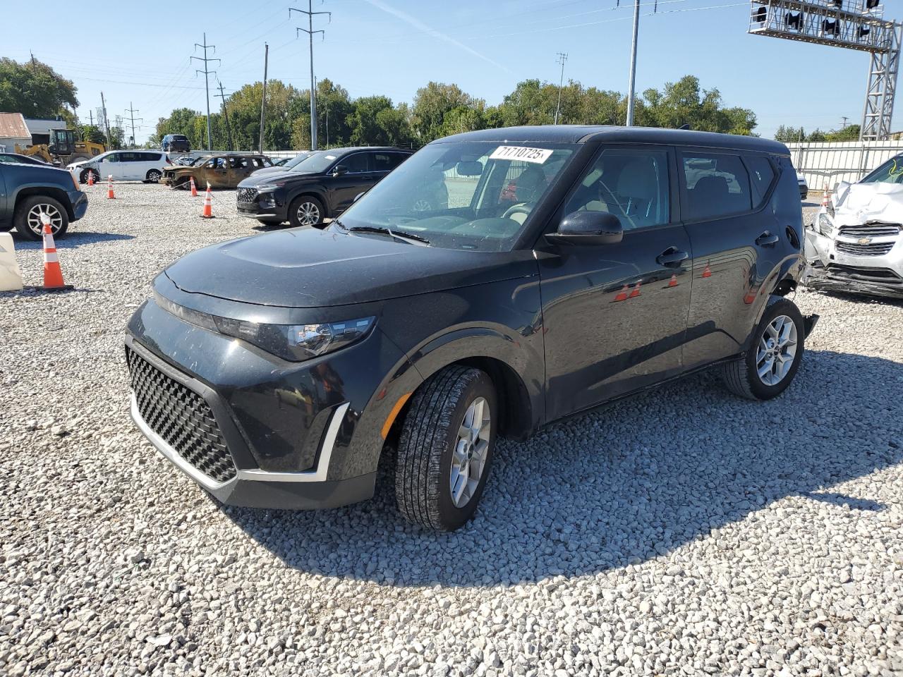 2025 Kia Soul lx LX