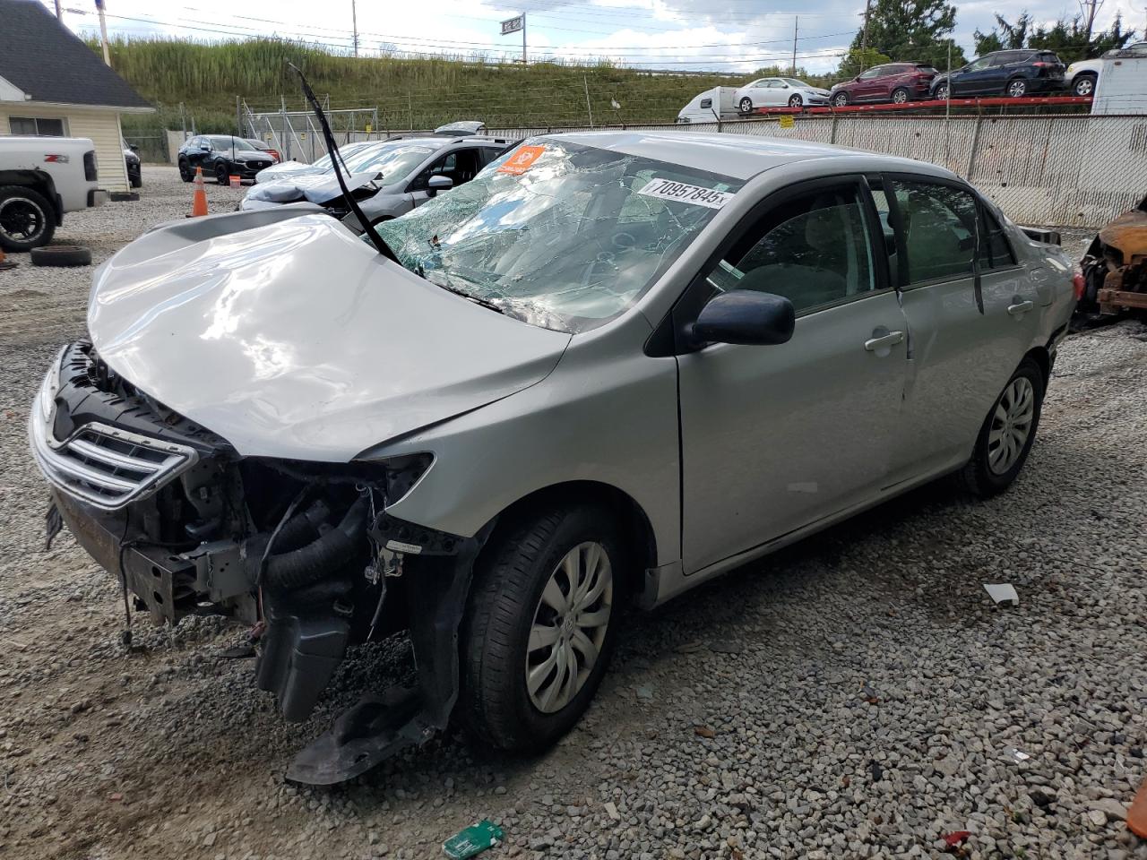 2013 Toyota Corolla base BASE