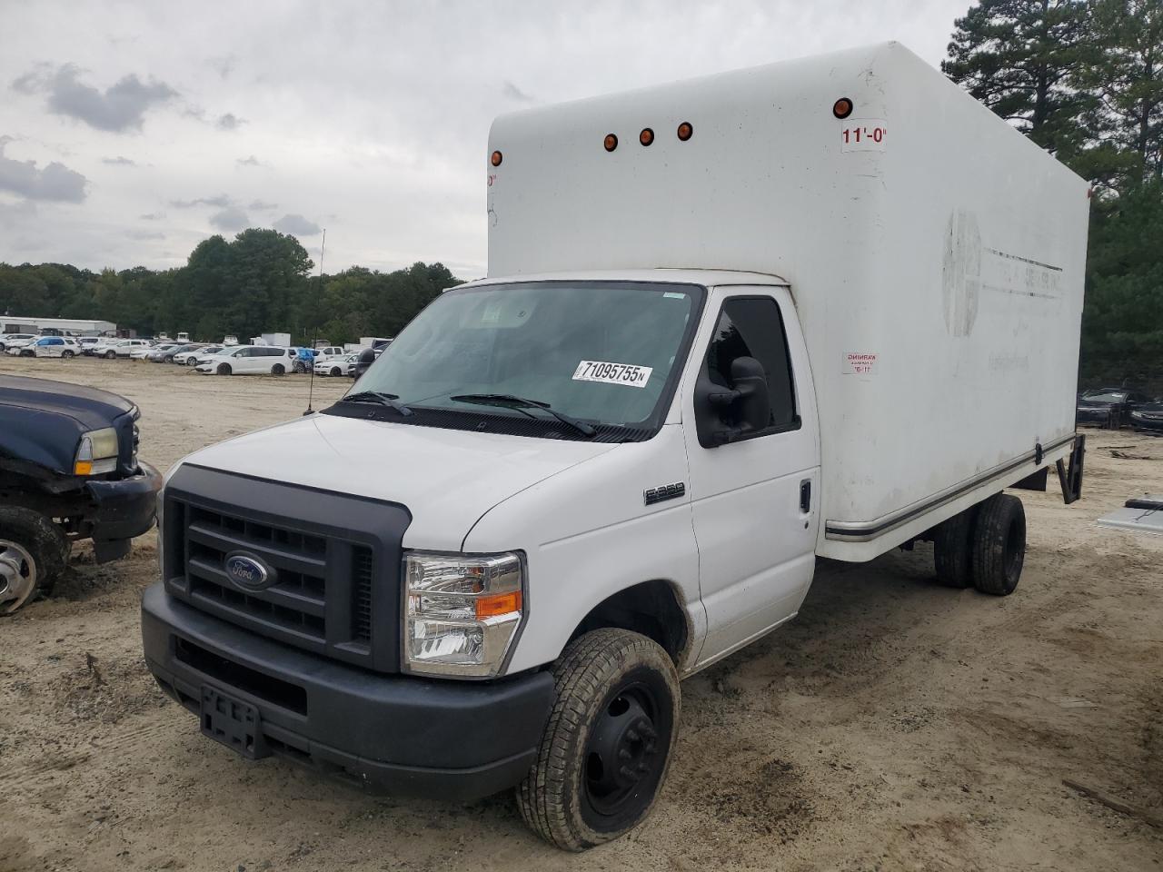 2018 Ford Econoline E350
