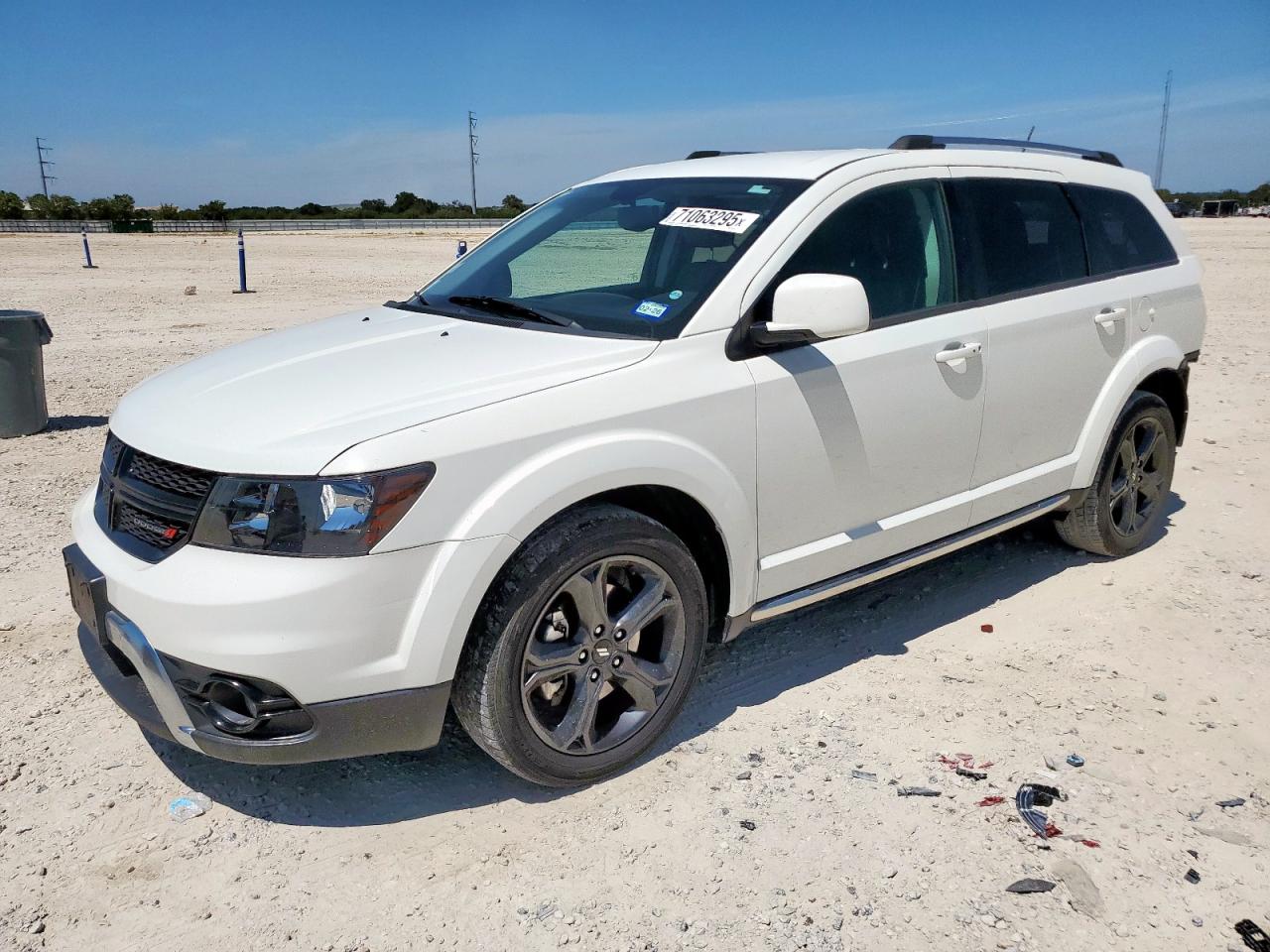 2018 Dodge Journey cr CROSSROAD