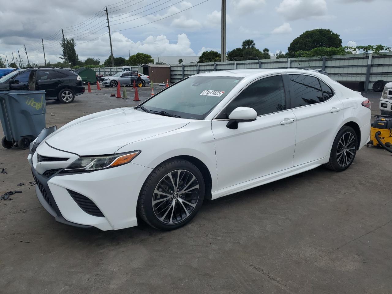 2019 Toyota Camry l L