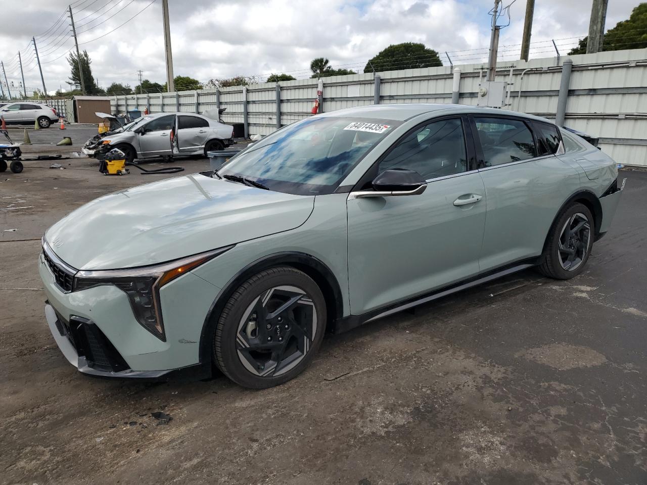 2025 Kia K4 Gt Line