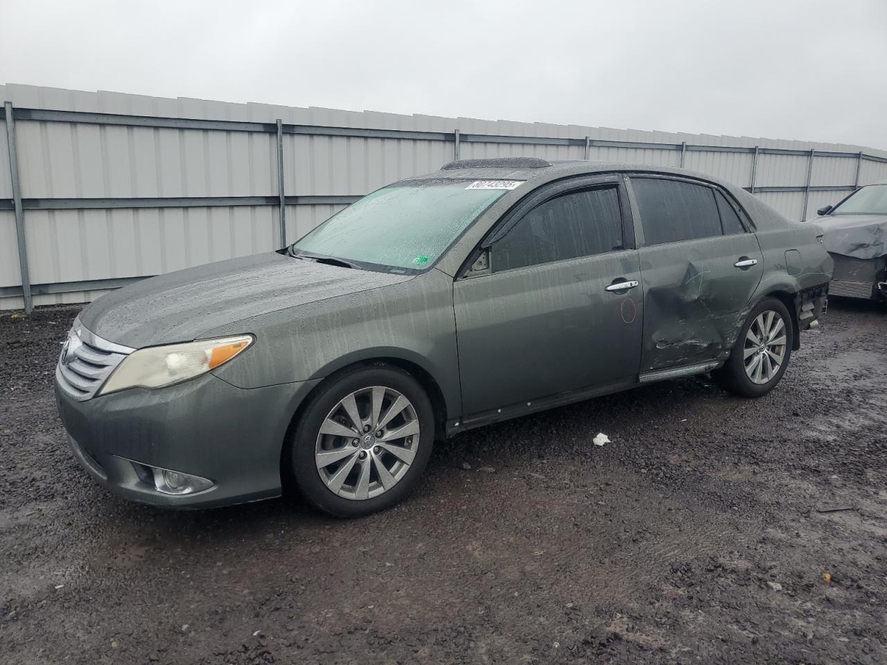 2012 Toyota Avalon bas BASE