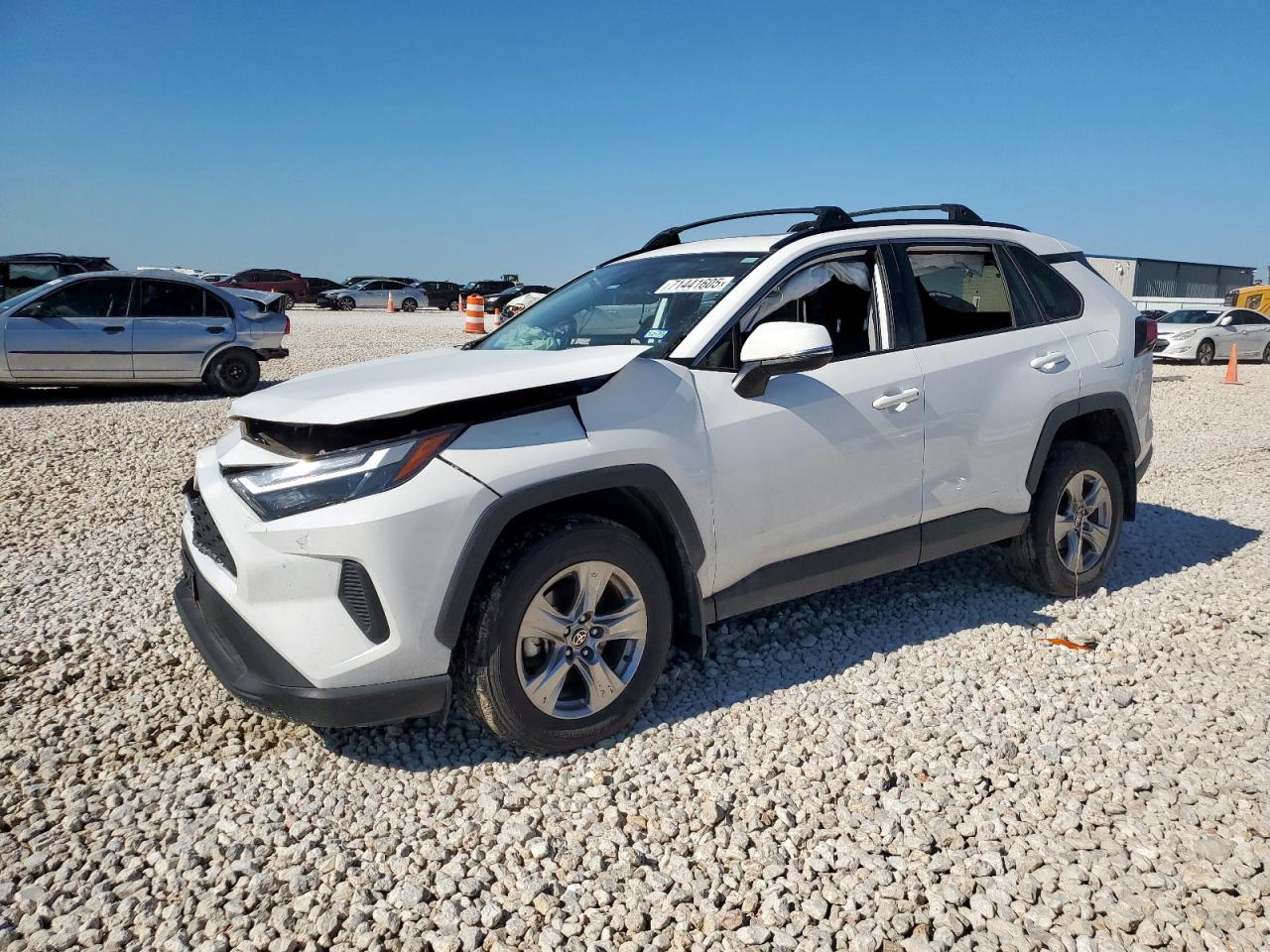 2024 Toyota Rav4 xle XLE