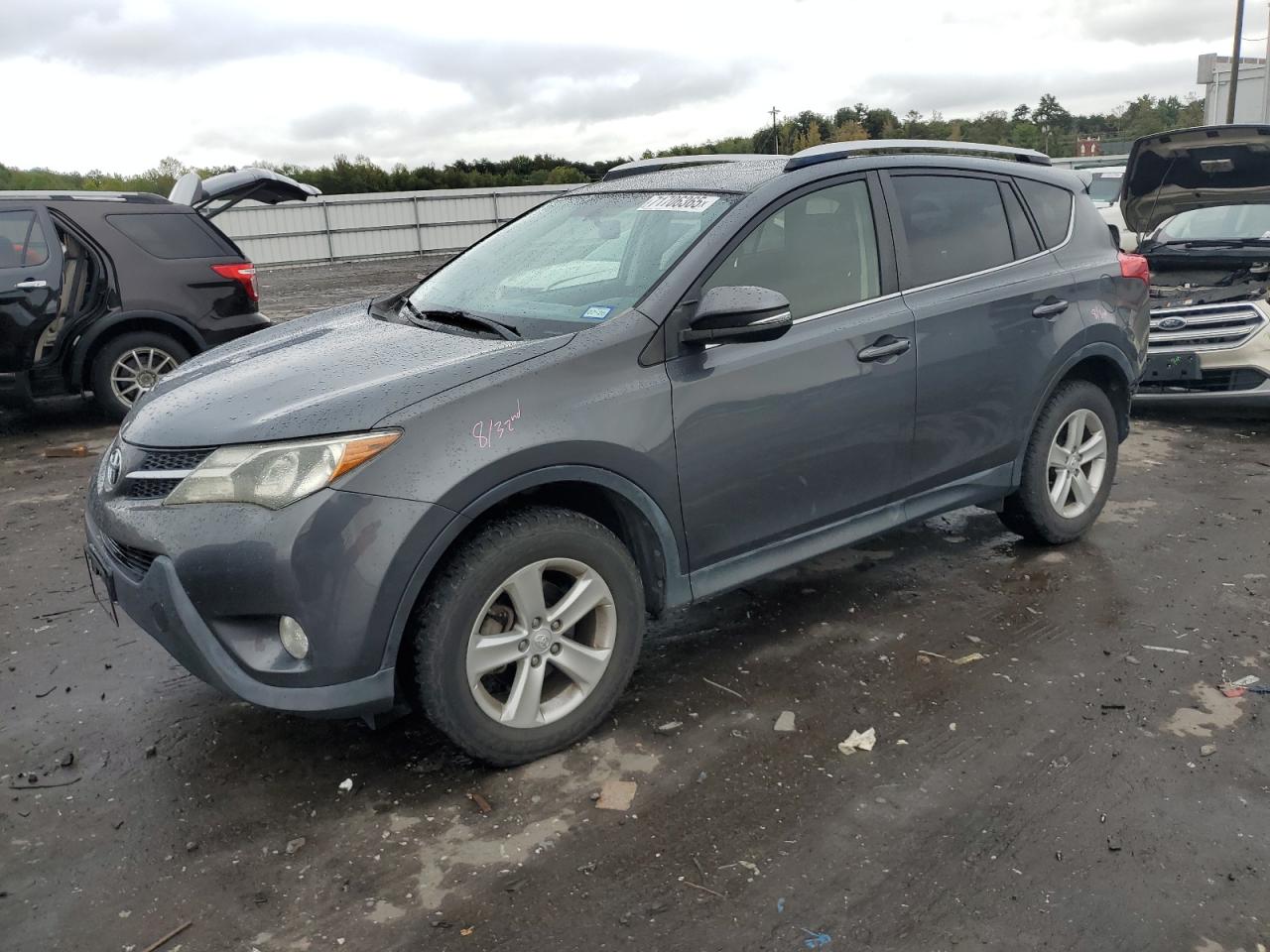 2014 Toyota Rav4 xle XLE