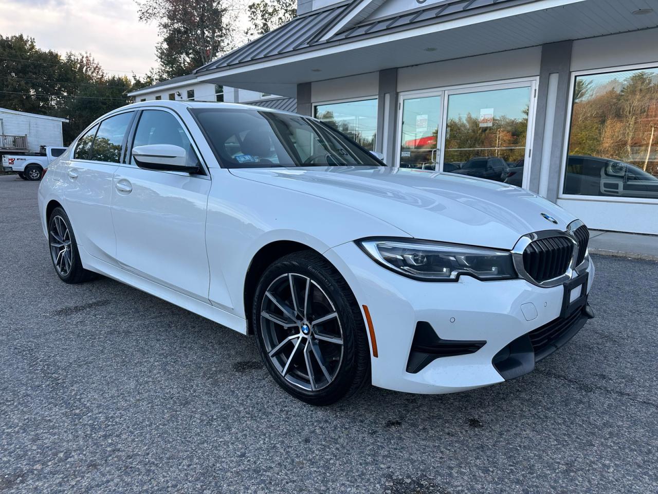 2020 BMW 3 series 330xi