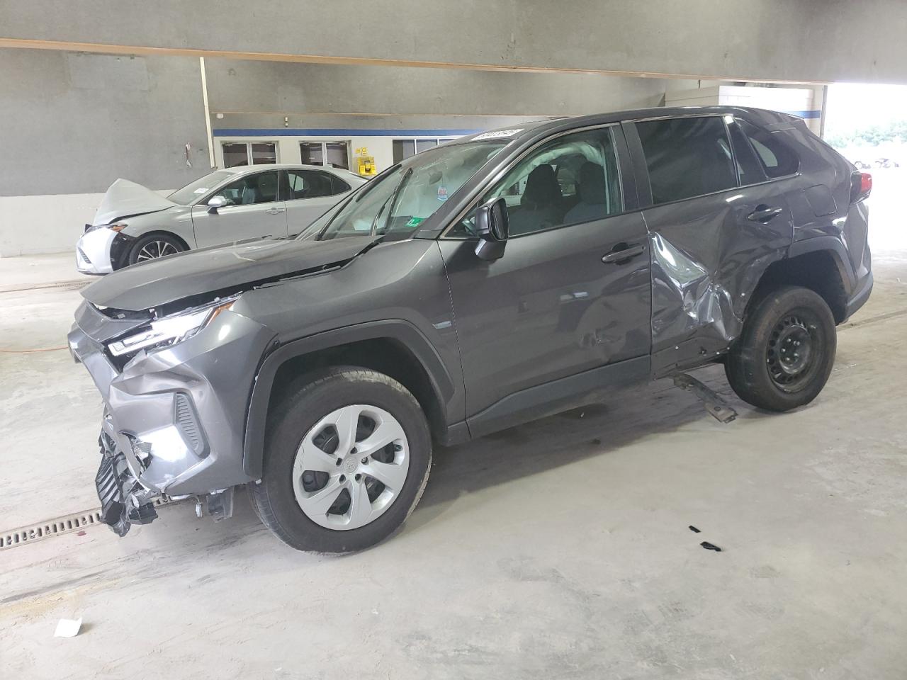 2024 Toyota Rav4 le LE