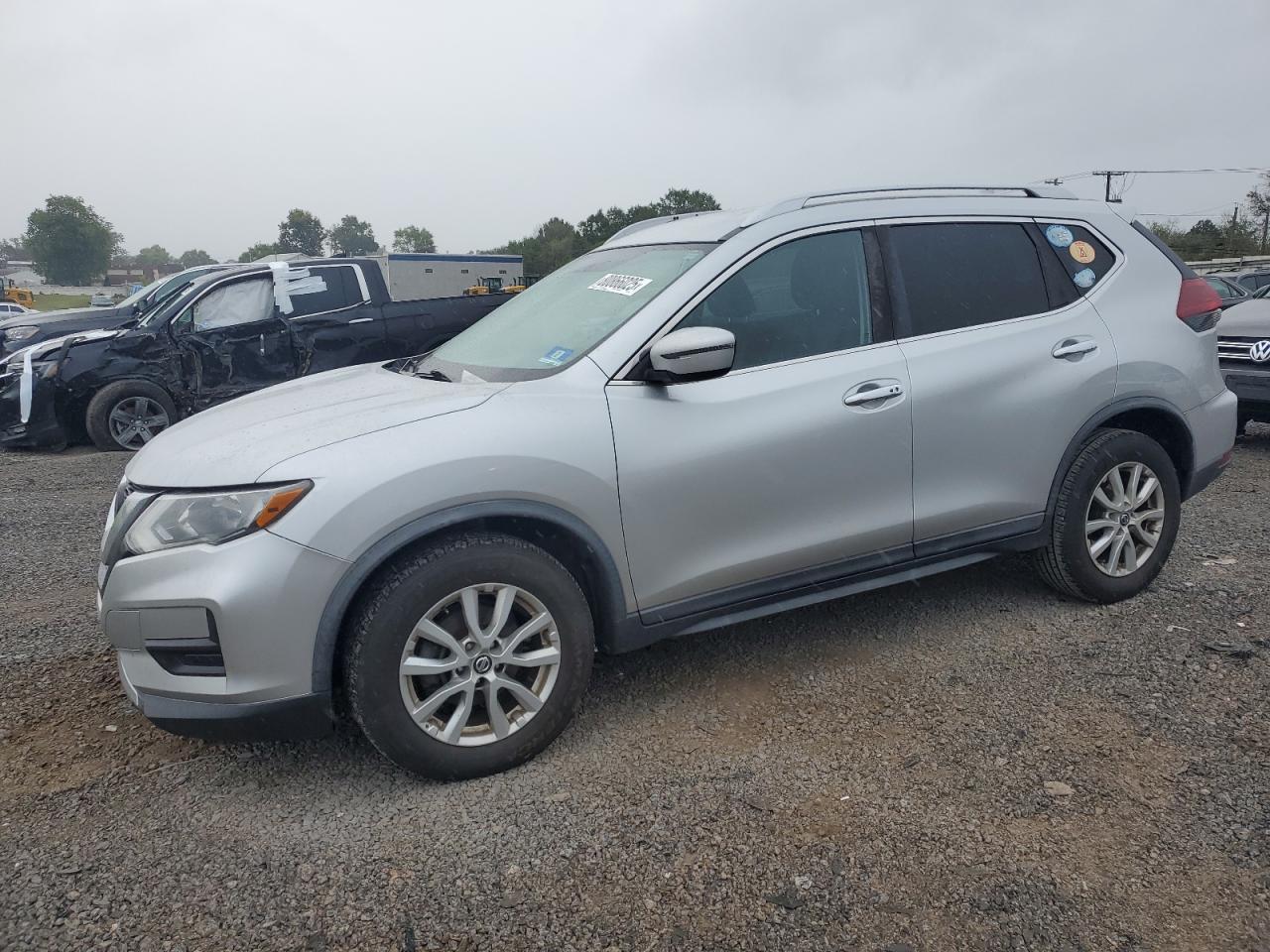 2018 Nissan Rogue s S
