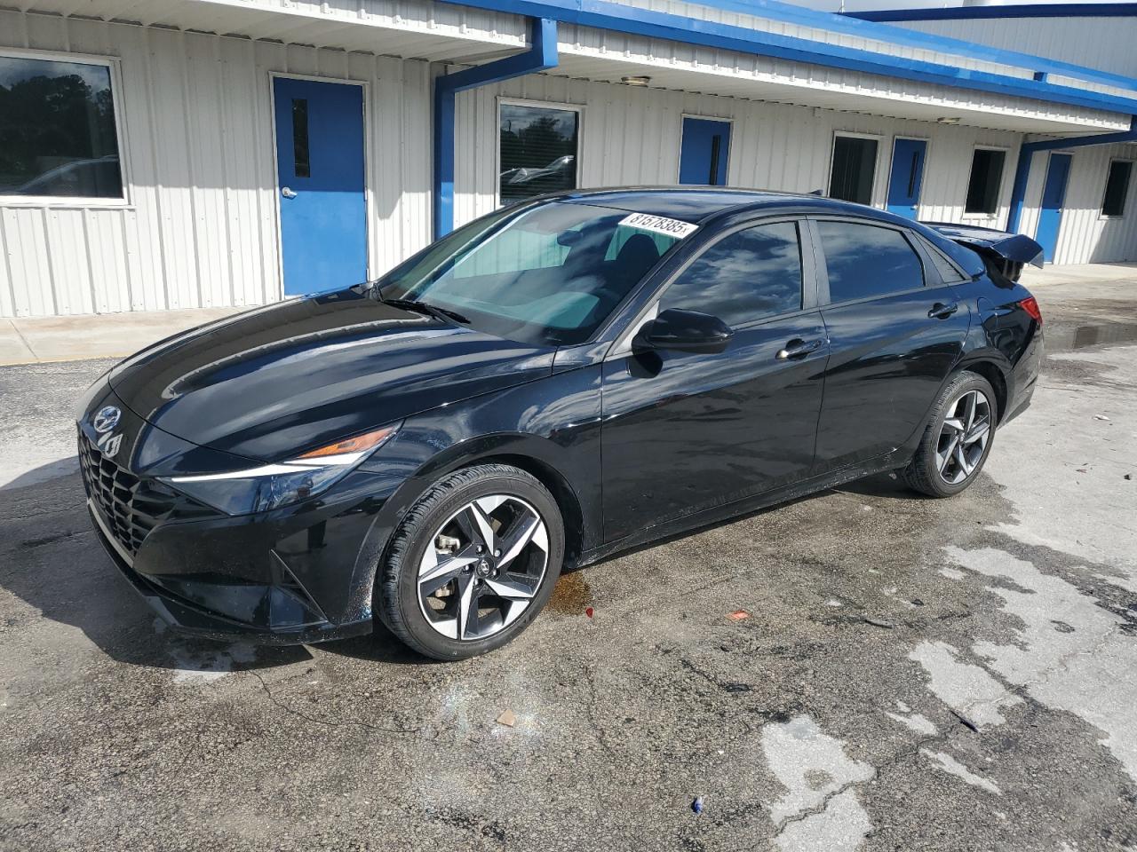 2023 Hyundai Elantra se SEL