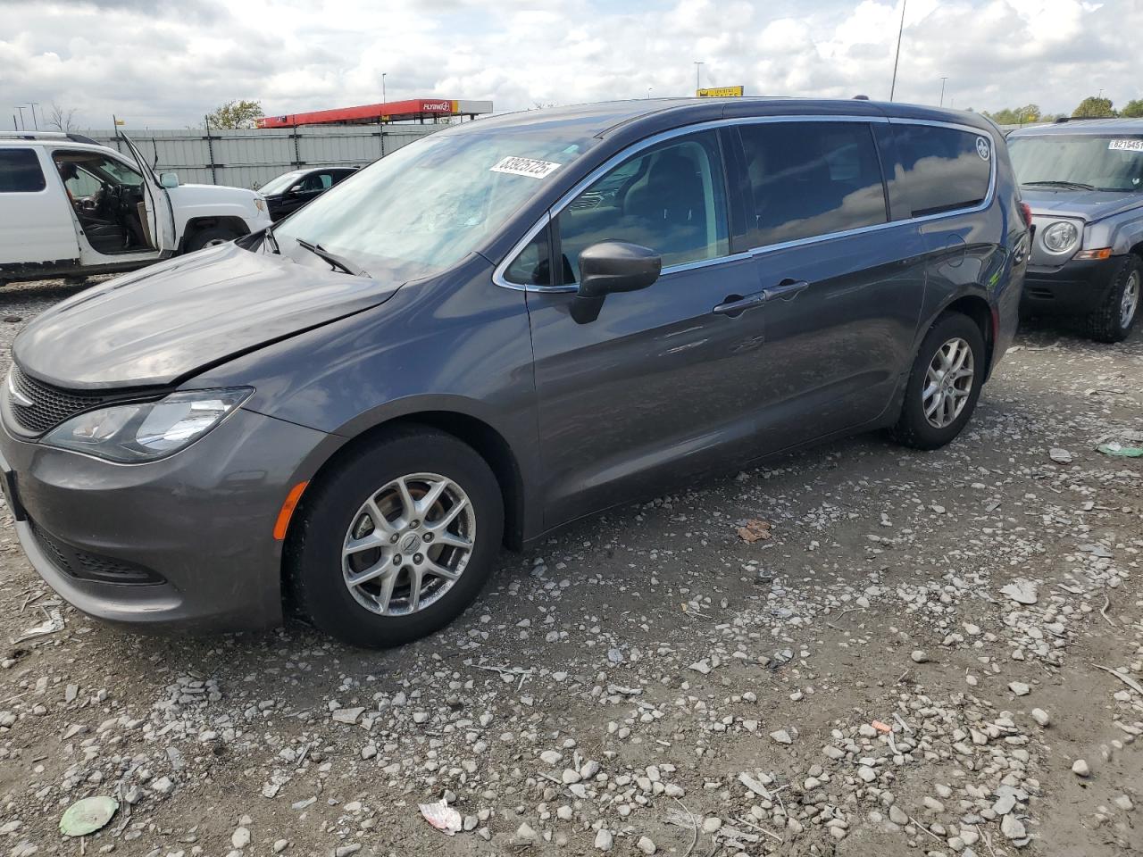 2021 Chrysler Voyager Lx