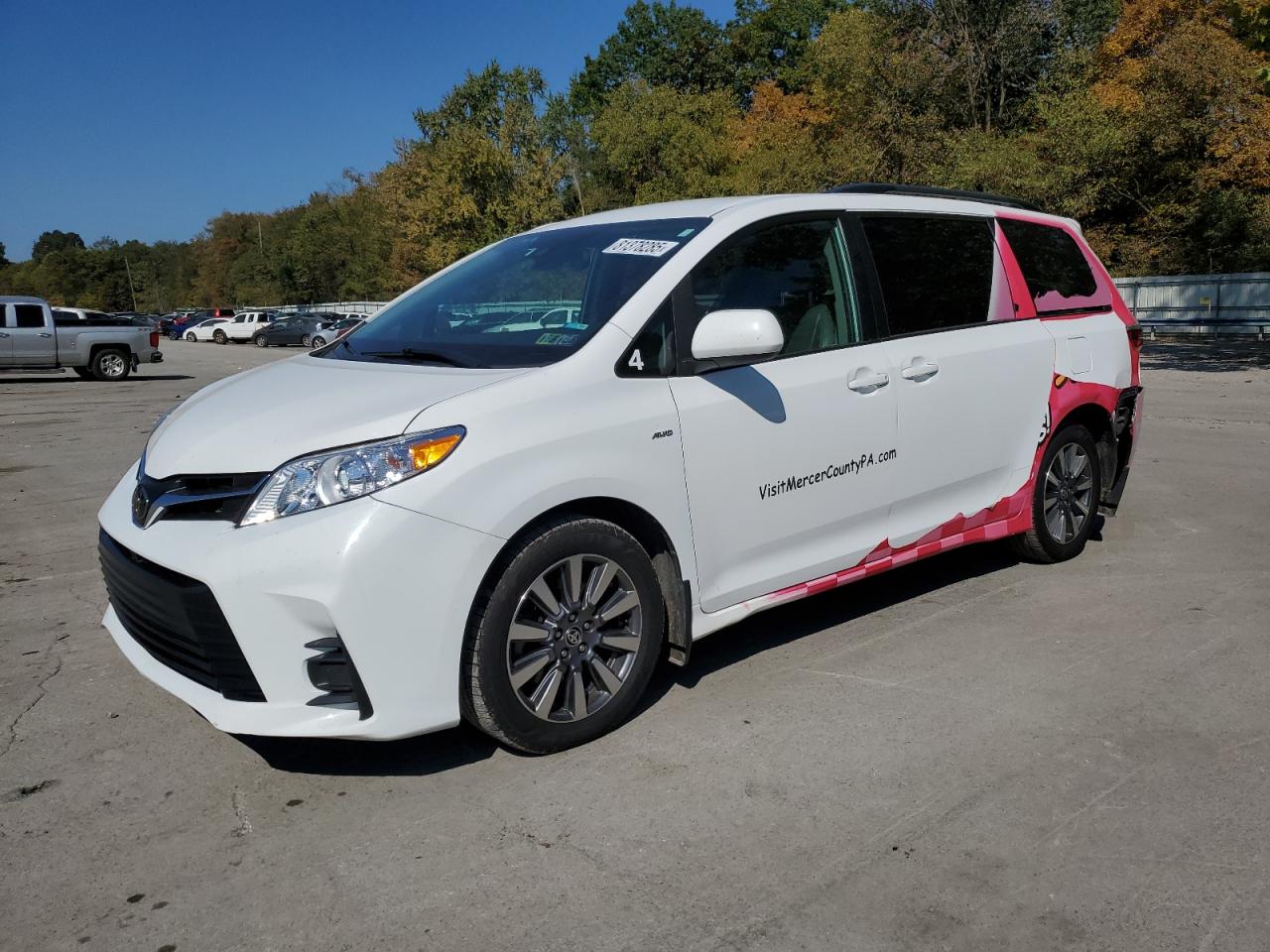 2020 Toyota Sienna le LE