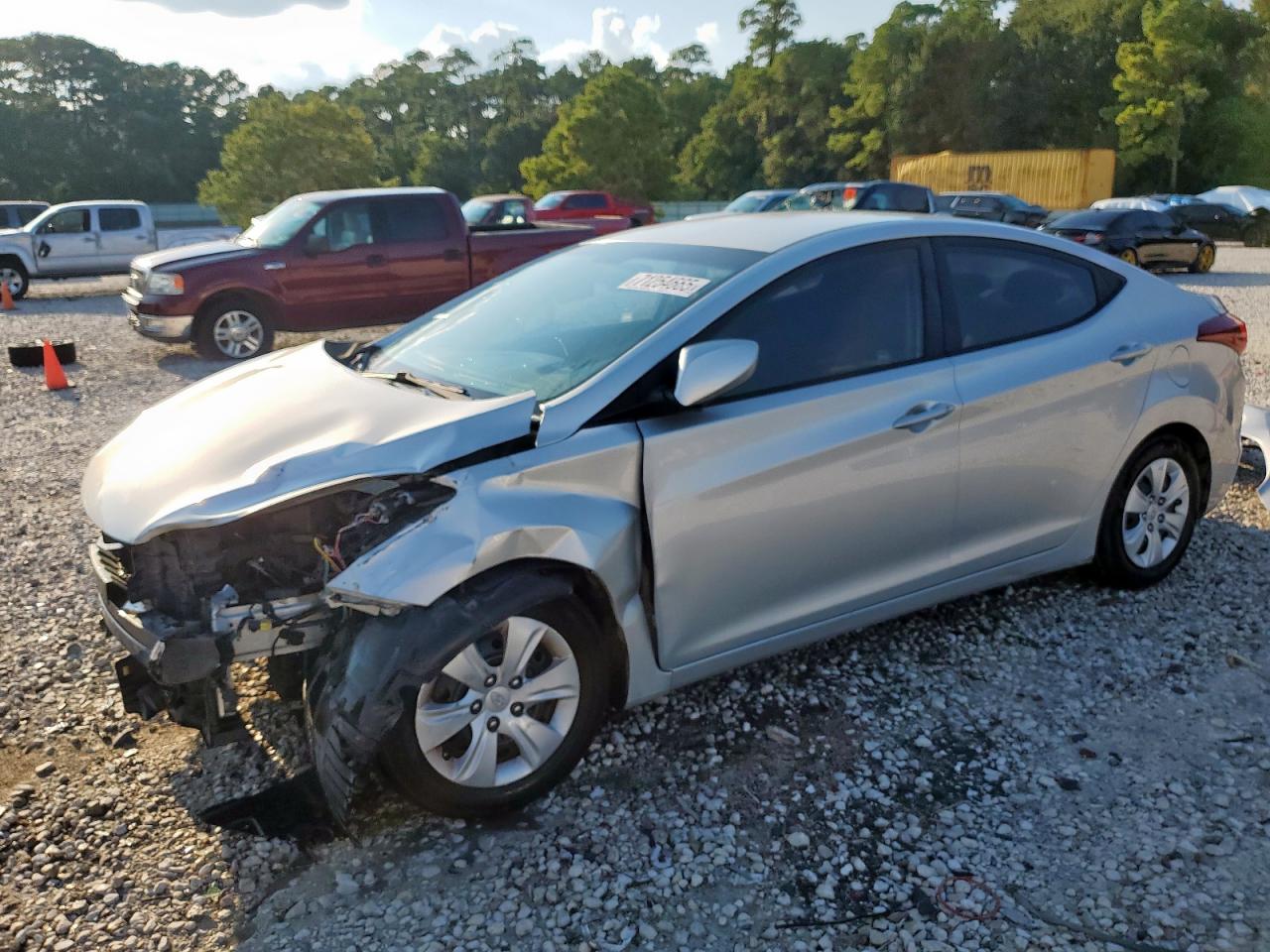 2016 Hyundai Elantra se SE