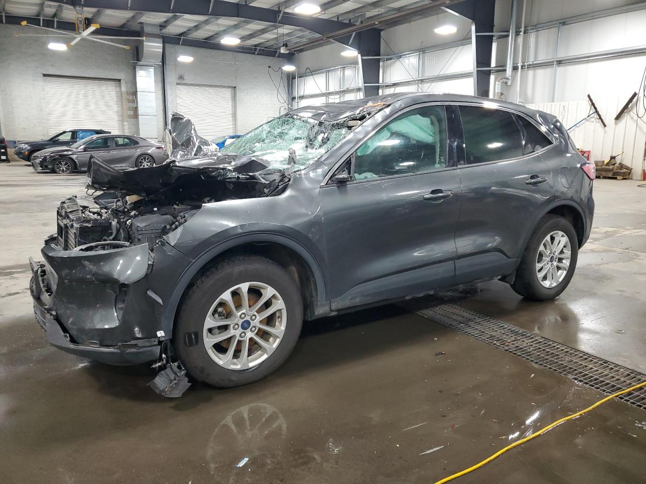 2020 Ford Escape se SE
