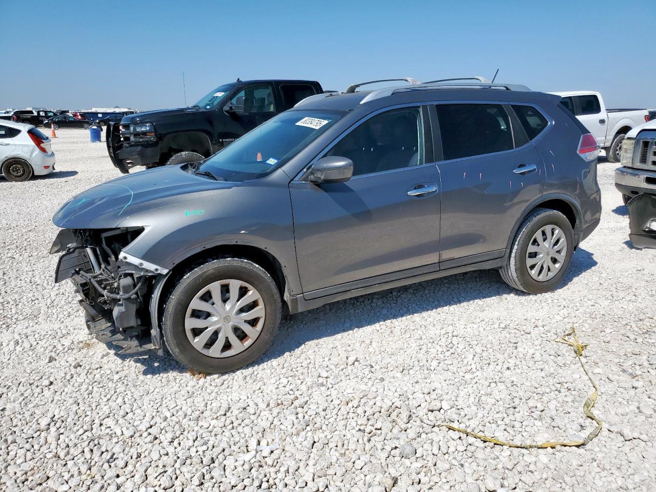 2016 Nissan Rogue s S