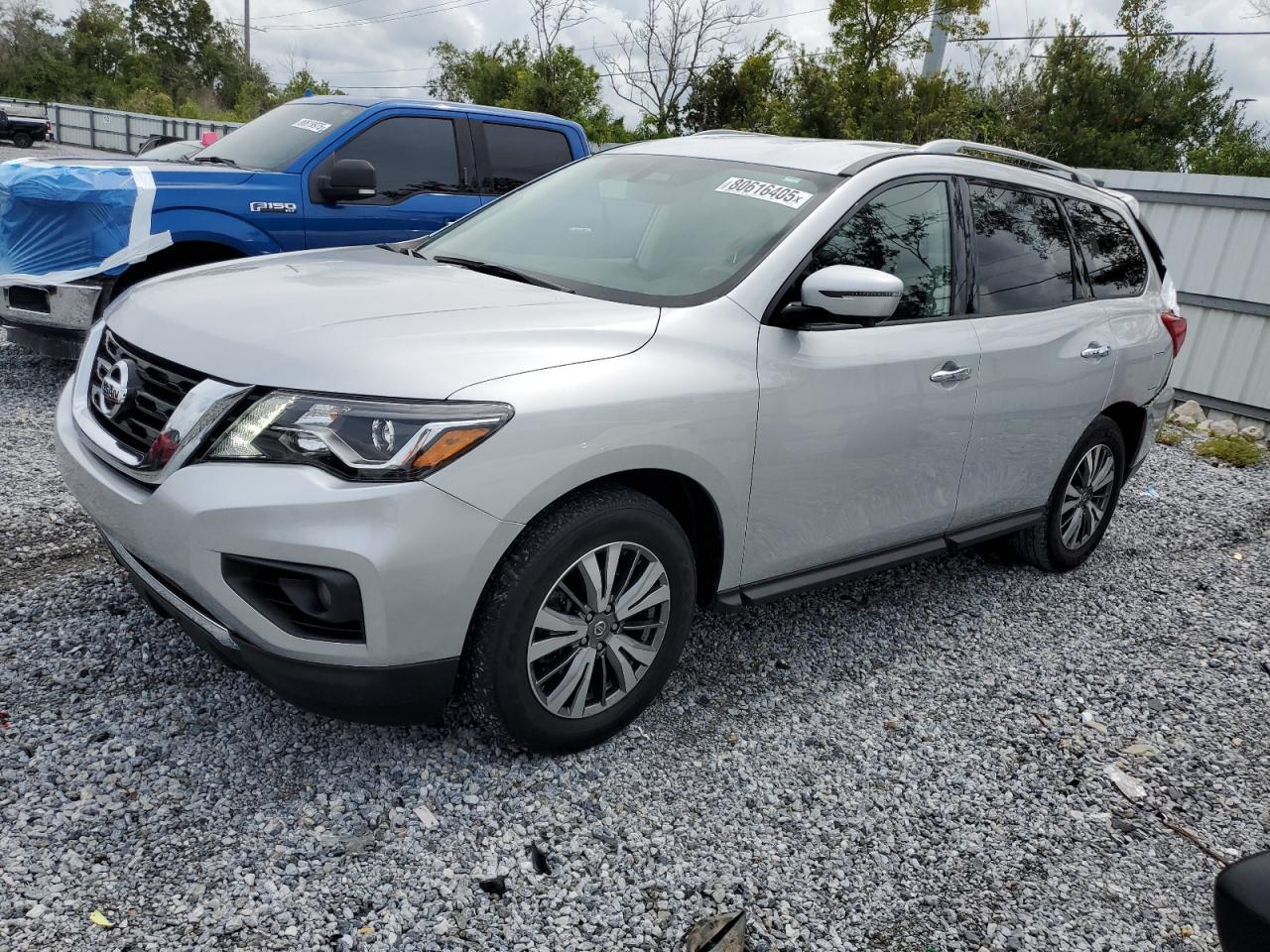 2019 Nissan Pathfinder s S