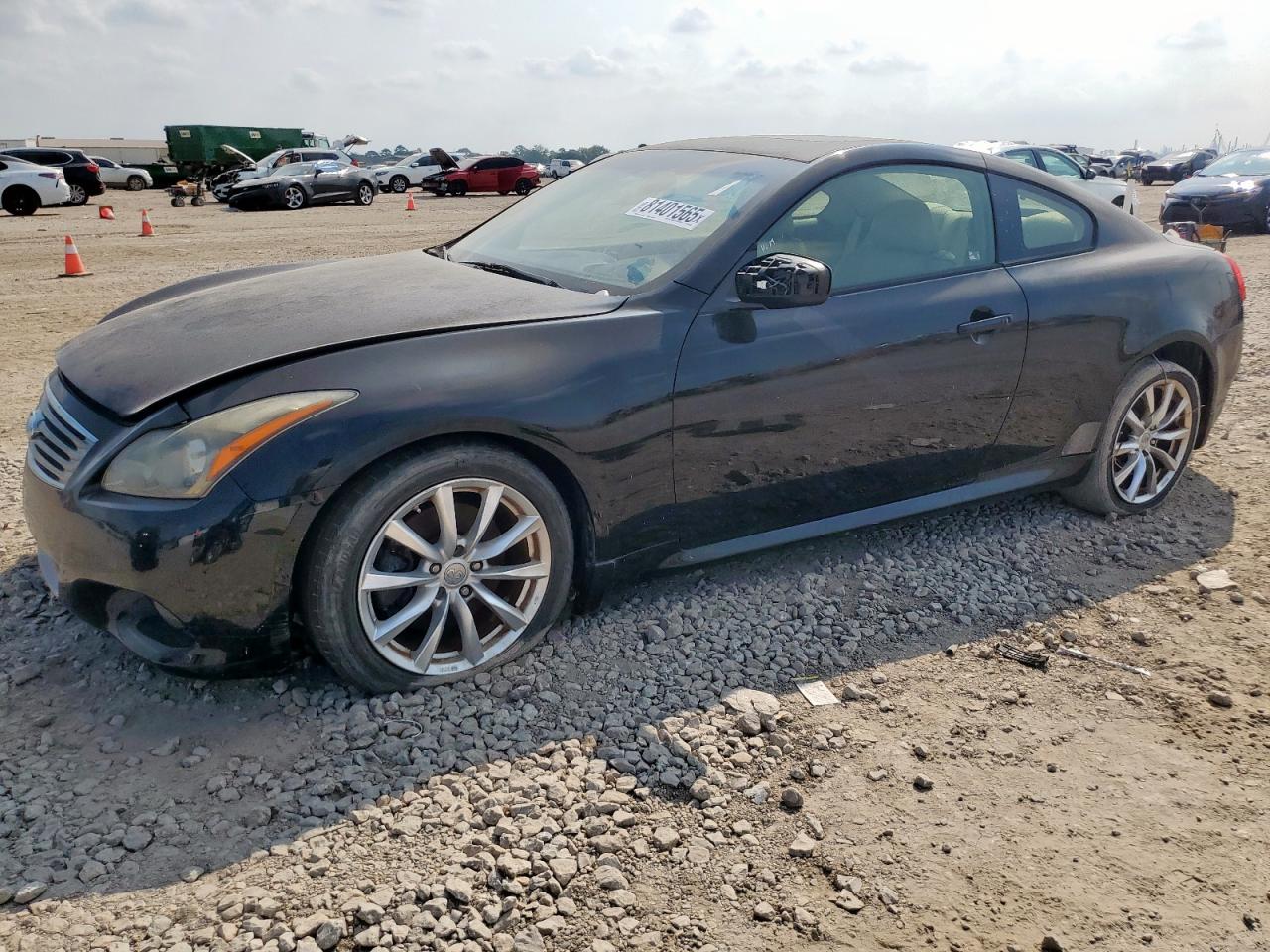 Infiniti G37