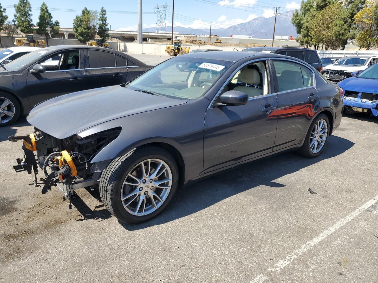 2011 Infiniti G37