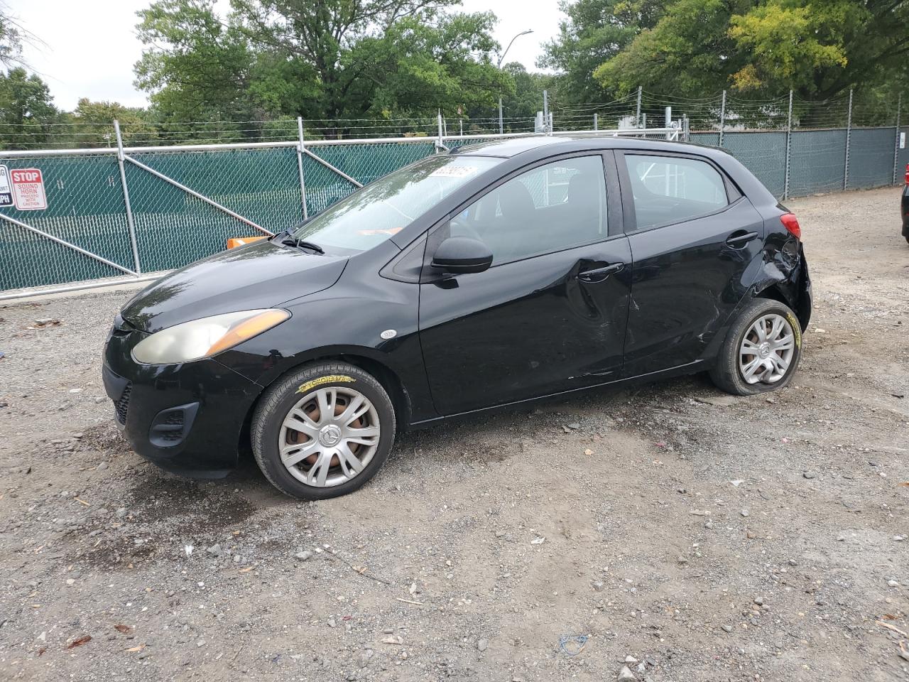 2012 Mazda 2