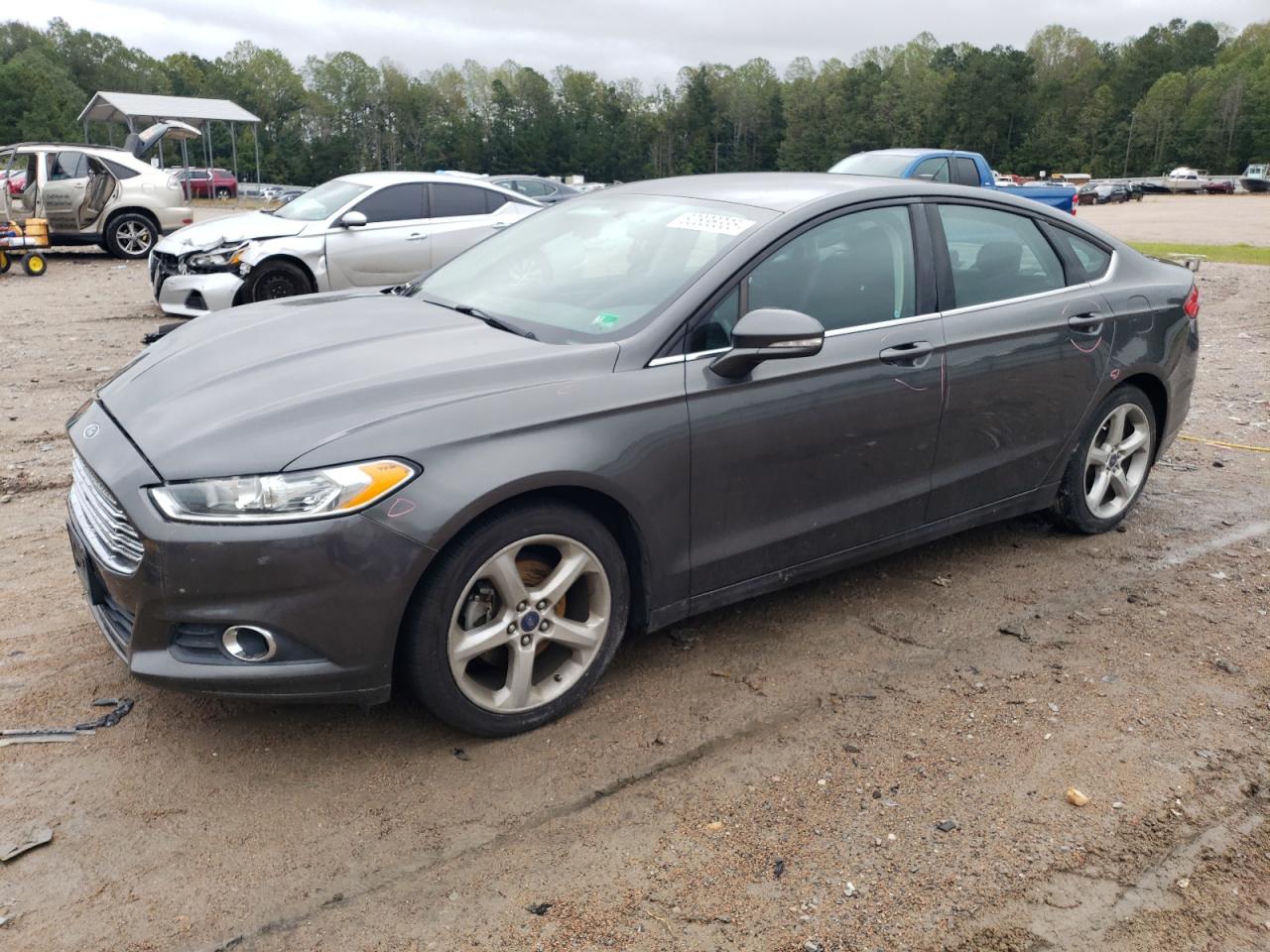 2016 Ford Fusion se SE