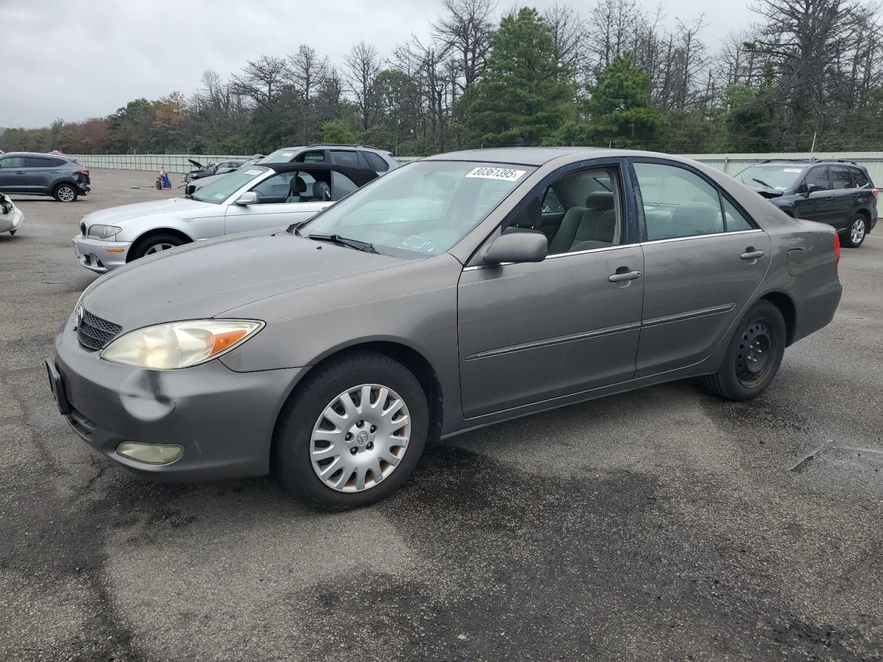 2003 Toyota Camry le LE