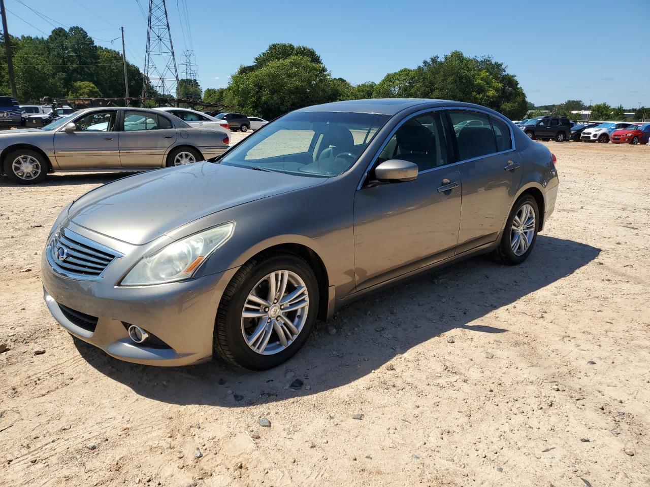 2012 Infiniti G37