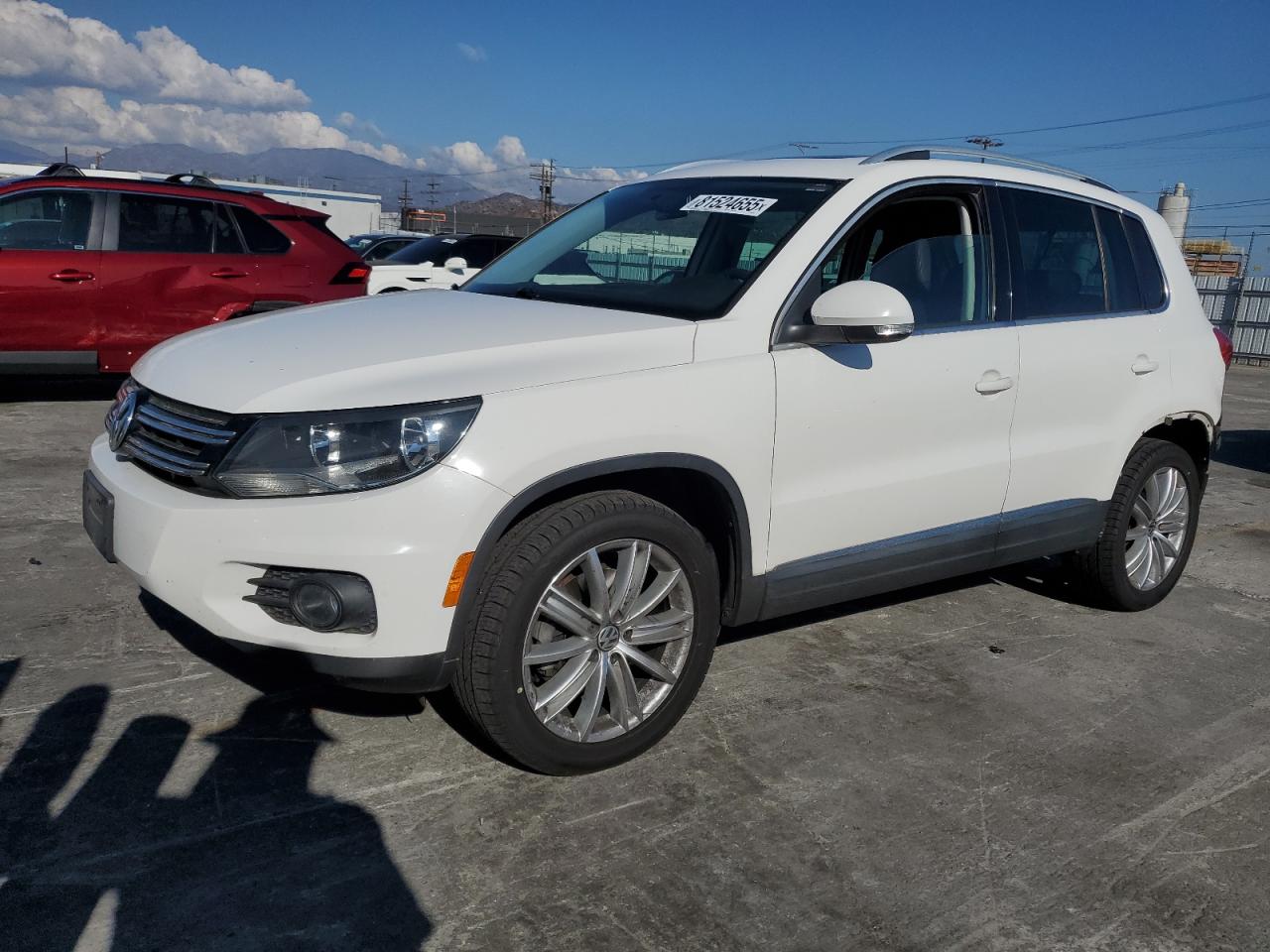 2014 Volkswagen Tiguan s S
