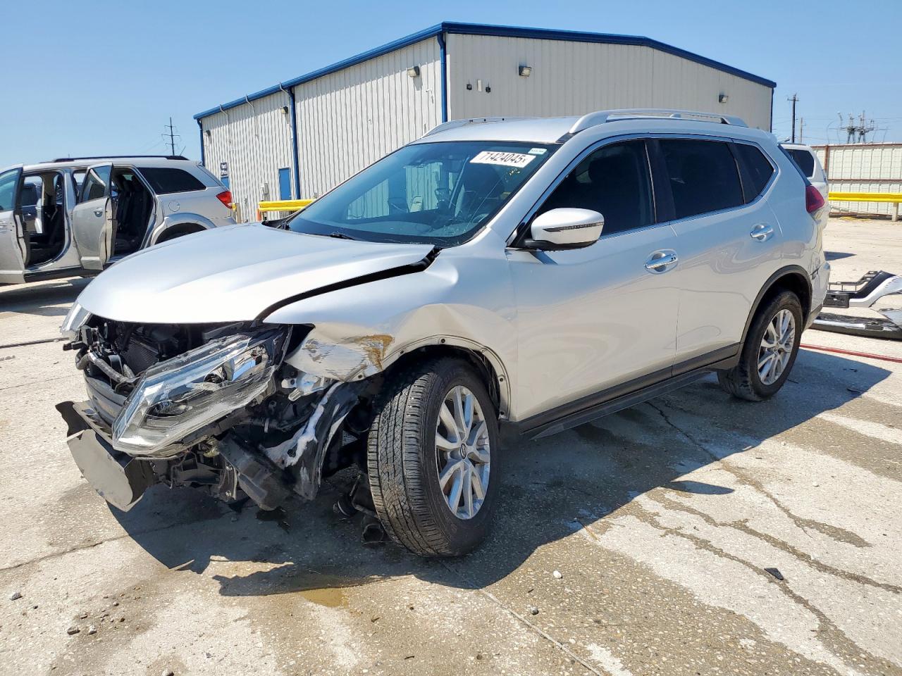2020 Nissan Rogue s S