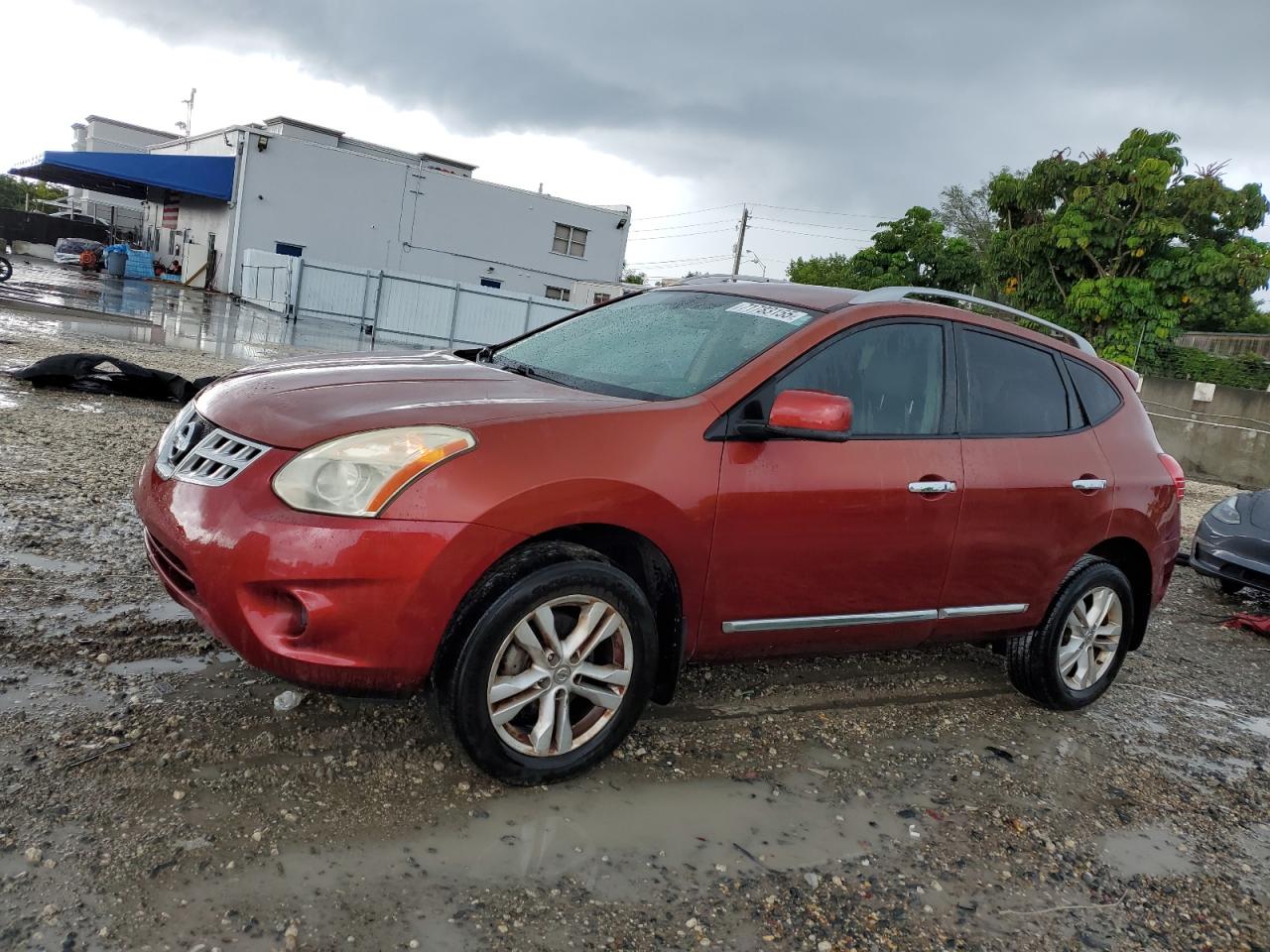 2012 Nissan Rogue s S