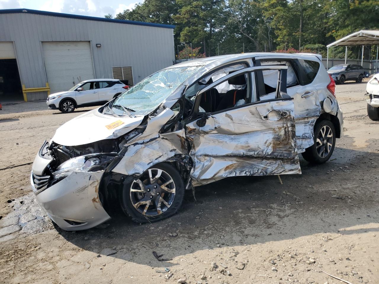 Nissan Versa note