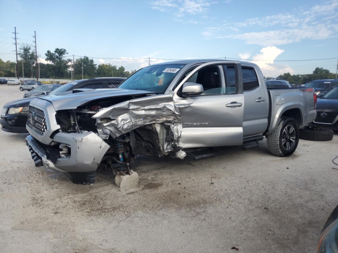 2018 Toyota Tacoma dou DOUBLE CAB