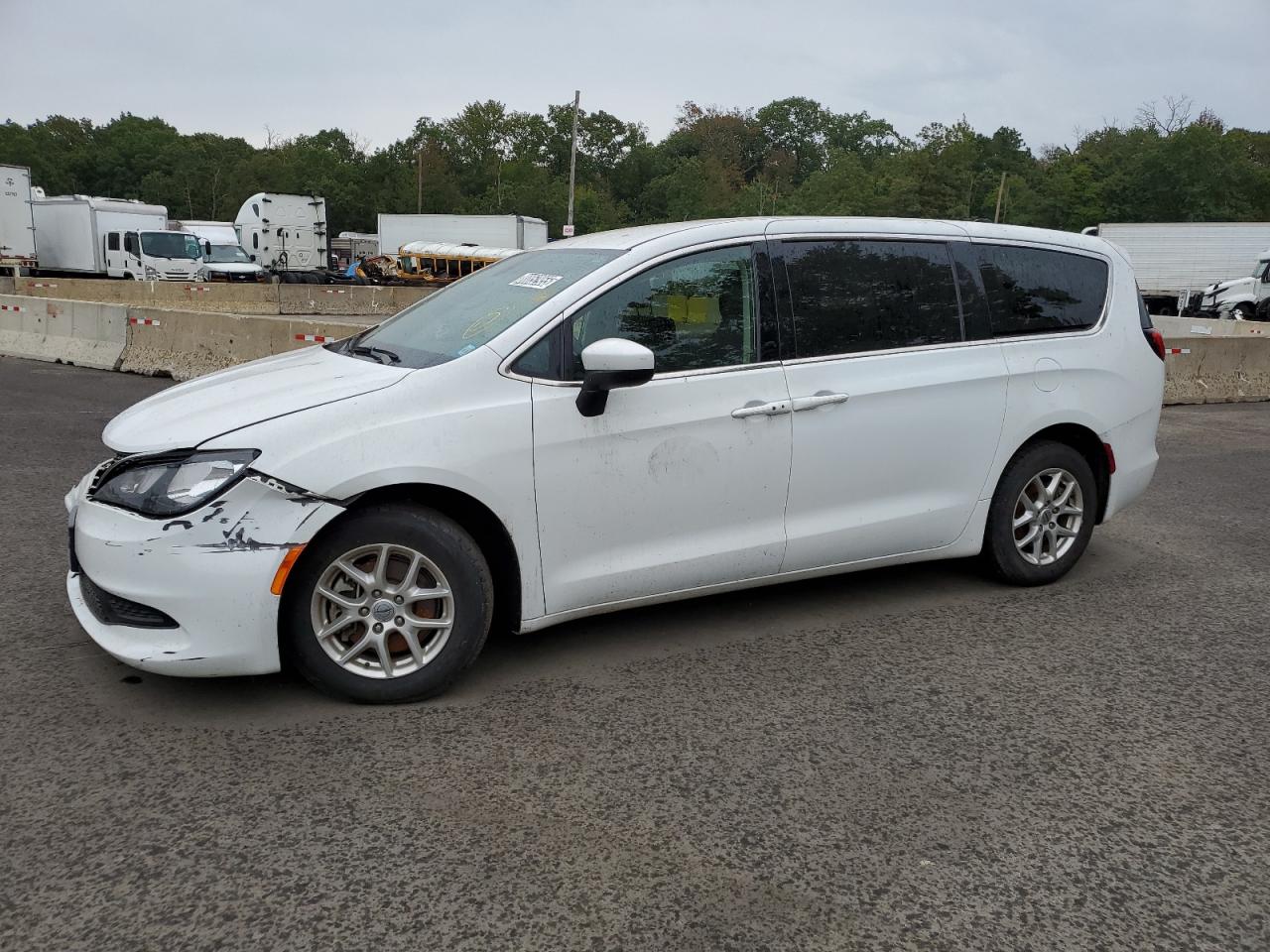 2021 Chrysler Voyager