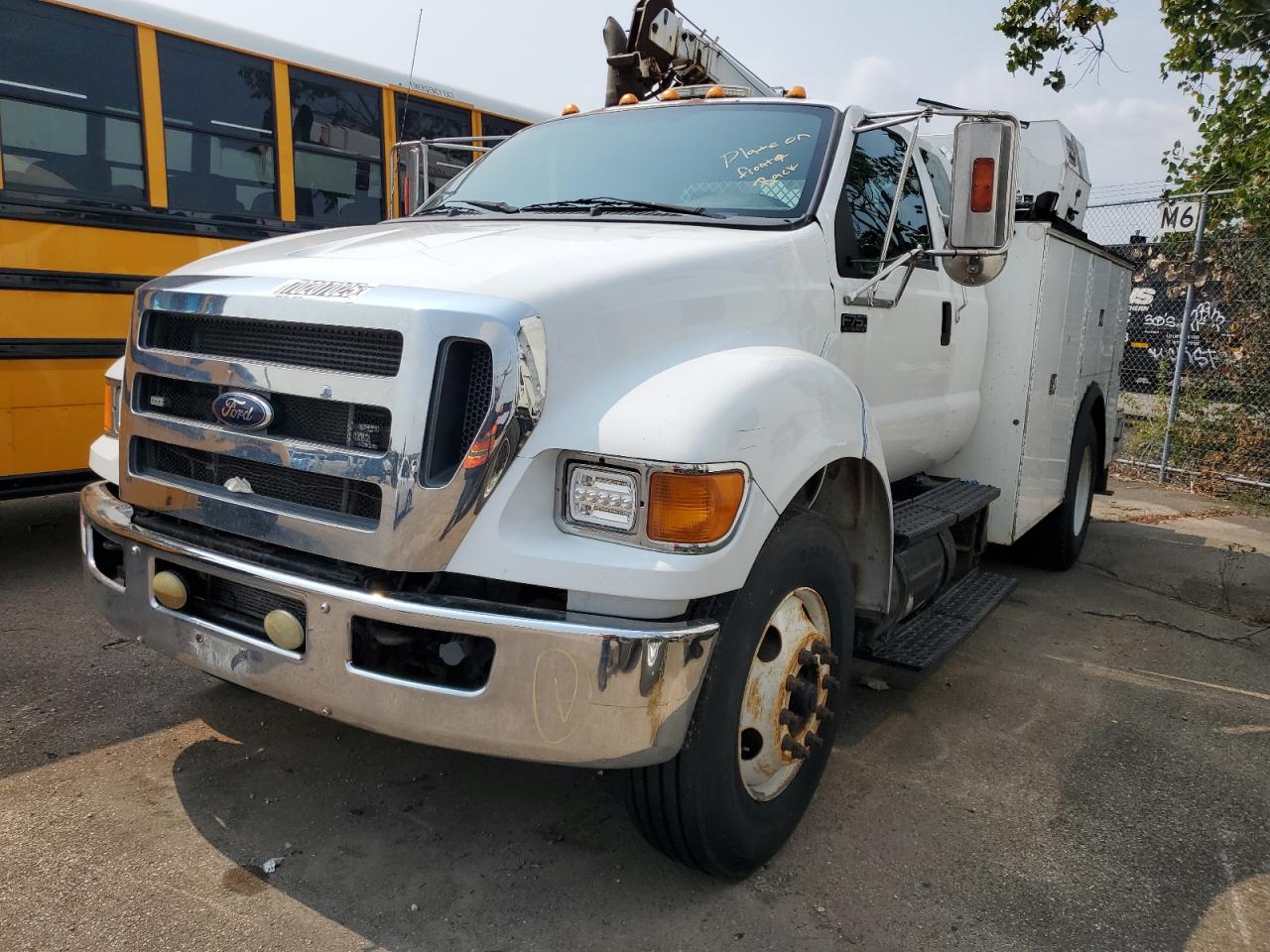 2015 Ford F-750